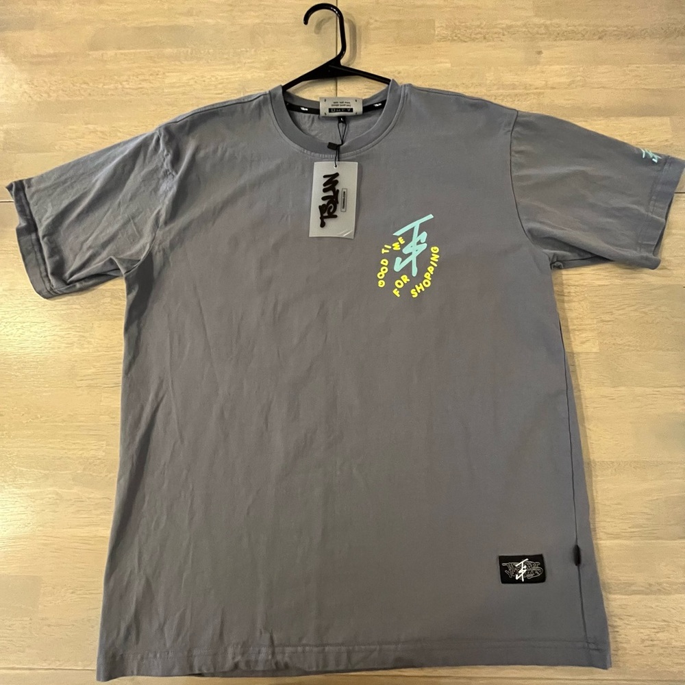 TSUN Oversized Graphic T-Shirt Shortsleeve Crewneck (Good time for shopping)